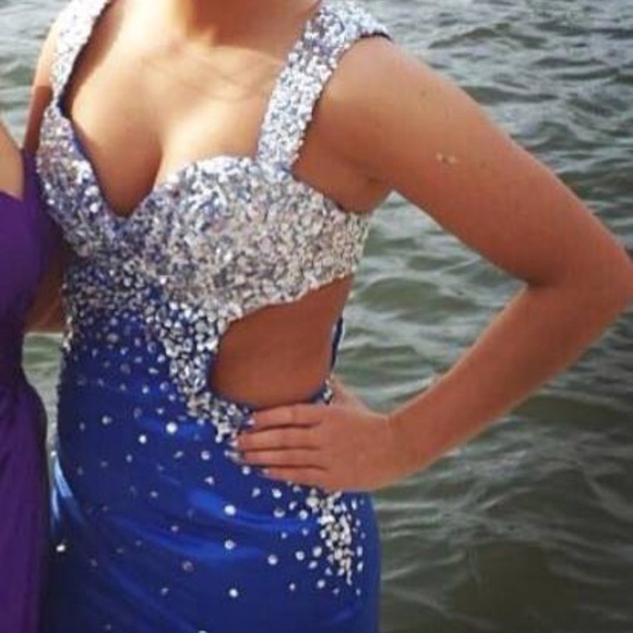 Custom made royal blue prom dress - Picture 1 of 3